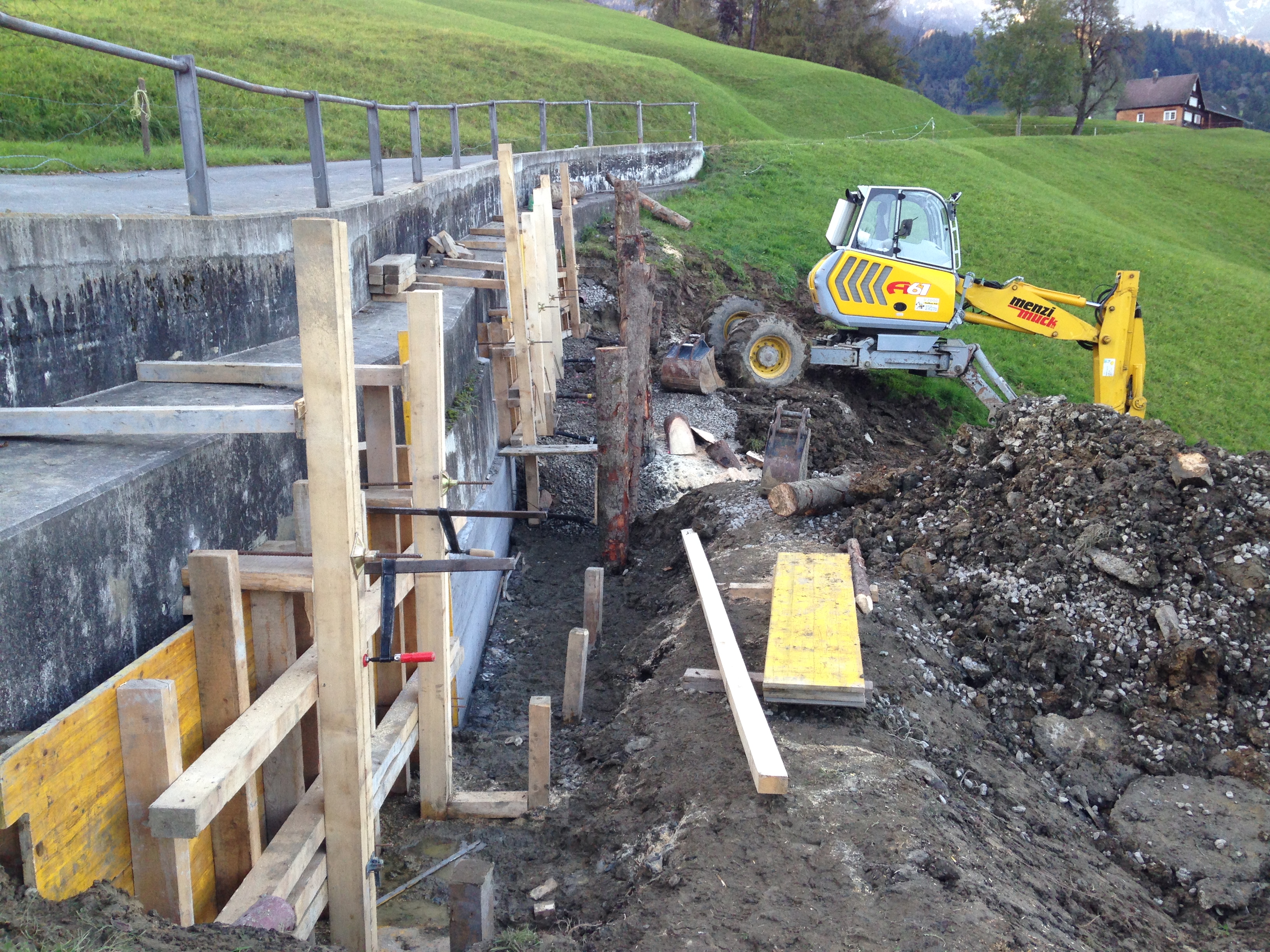 Stützmauer Leversberg, Grabs